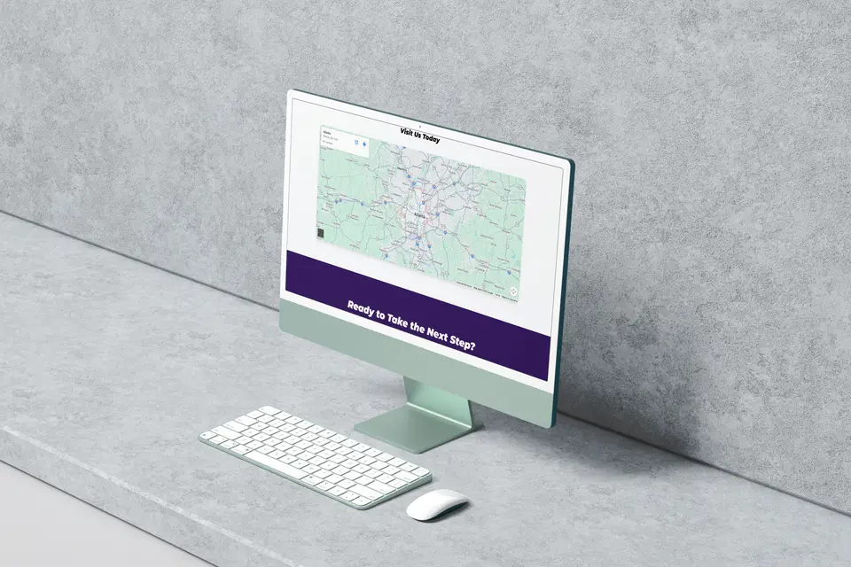 Monitor showing a visit page with a map.